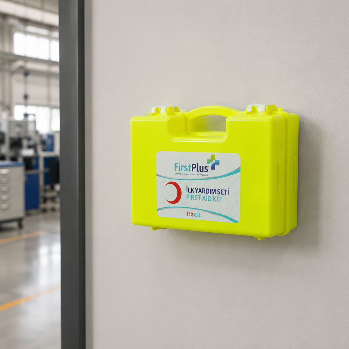 FirstPlus FP04.102 İş Yeri İlk Yardım Seti – Montaj Aparatlı Floresan Sarı ABS Çanta