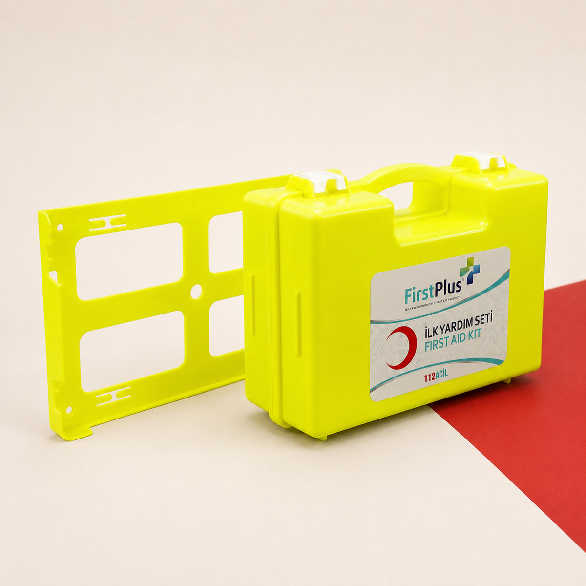 FirstPlus FP04.102 İş Yeri İlk Yardım Seti – Montaj Aparatlı Floresan Sarı ABS Çanta